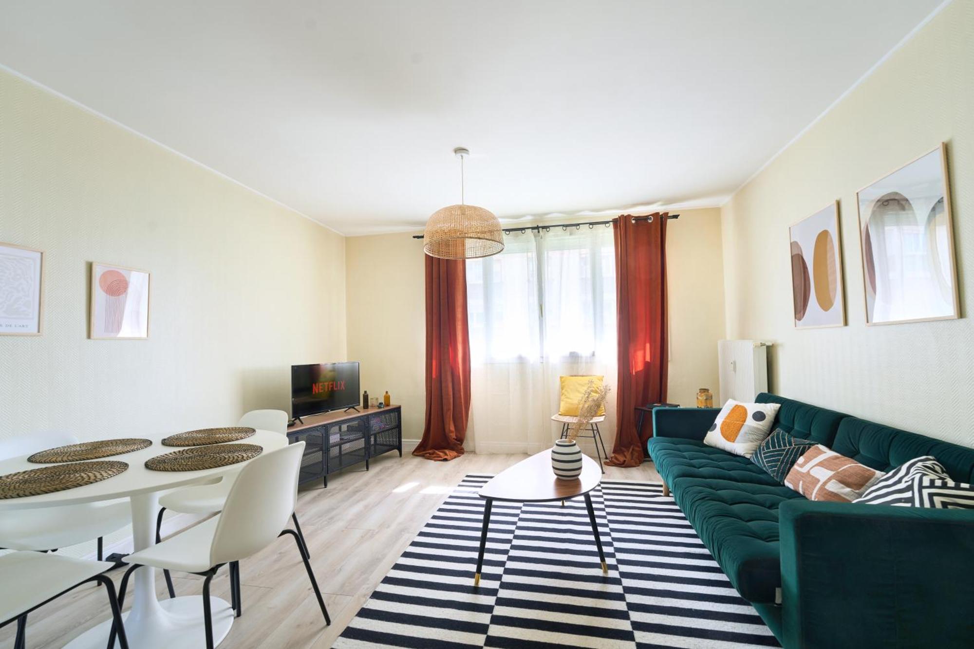 Appartement Cosy Et Charme Au Coeur De Besançon Exteriör bild